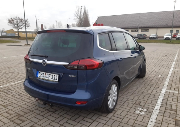 Opel Zafira cena 47800 przebieg: 209000, rok produkcji 2015 z Paczków małe 742